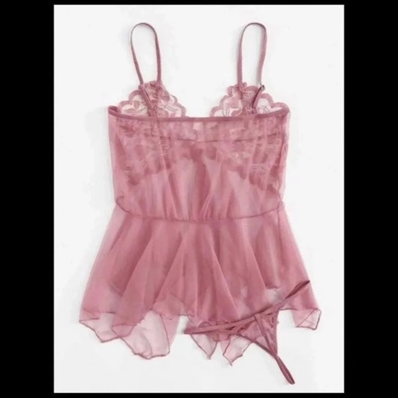 Lingerie Set - Picture 2 of 2